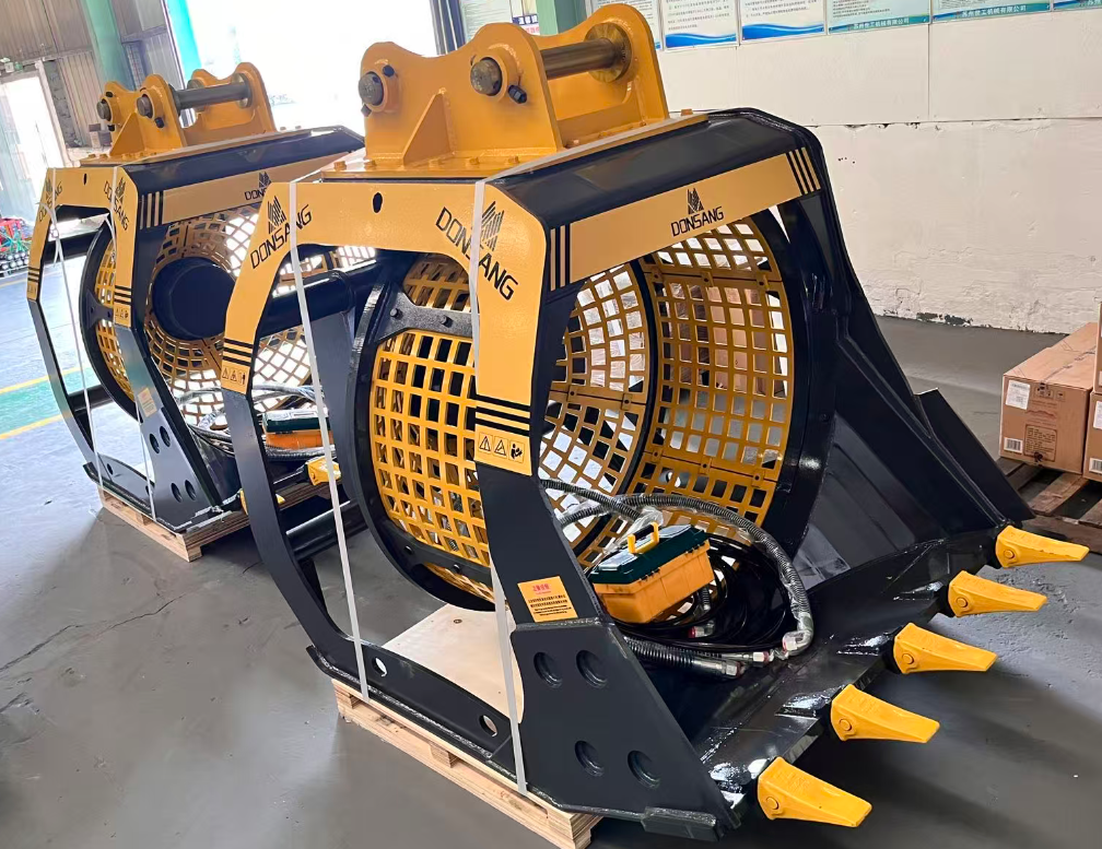 Rotating Screening Bucket
